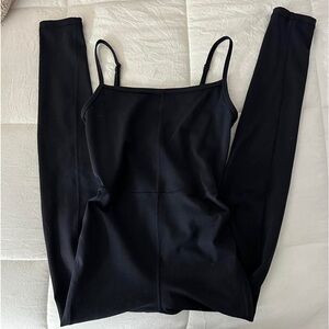 Aritzia wilfred feee jumpsuit romper onsie